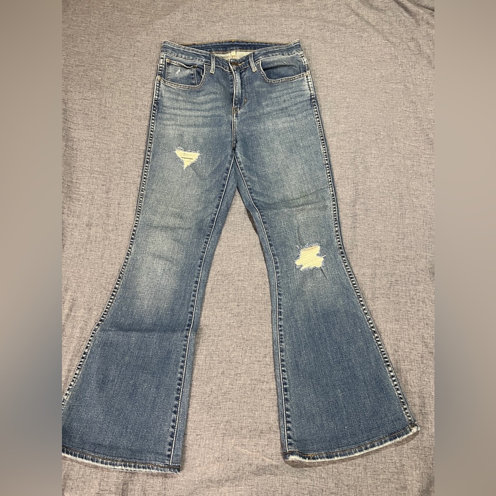 Levis bootcut denim